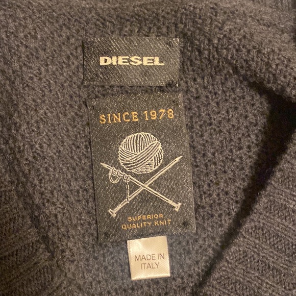 Diesel v neck sweater two tone - Picture 5 of 5